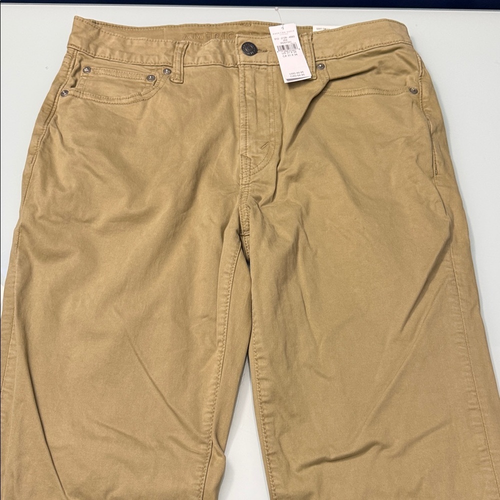 NWT American Eagle Soft Twill Khaki Pants - Picture 4 of 8